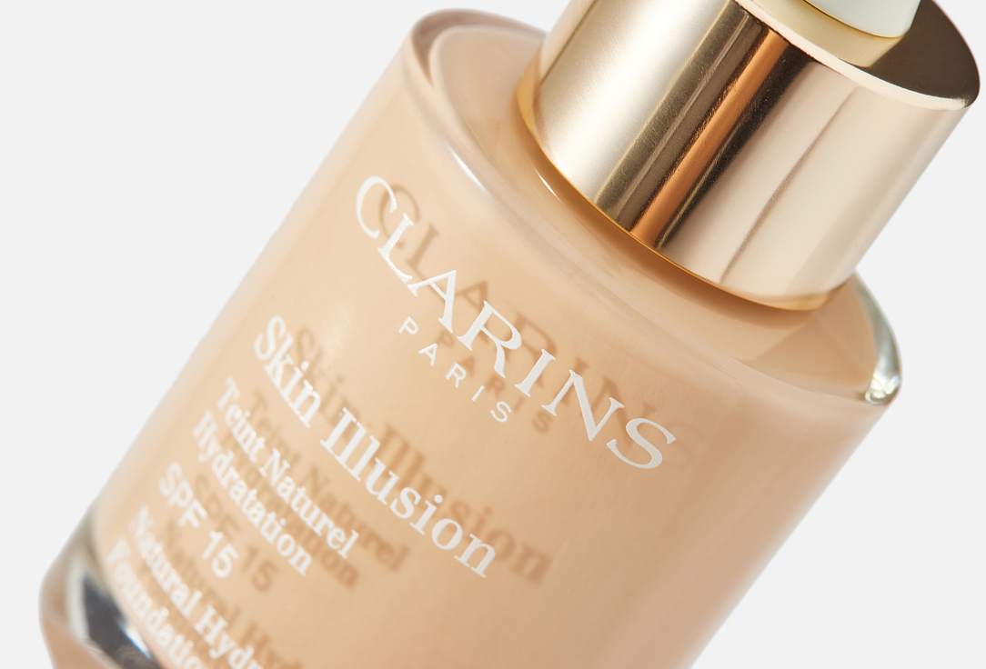 Clarins Foundation SPF 15 SKIN ILLUSION