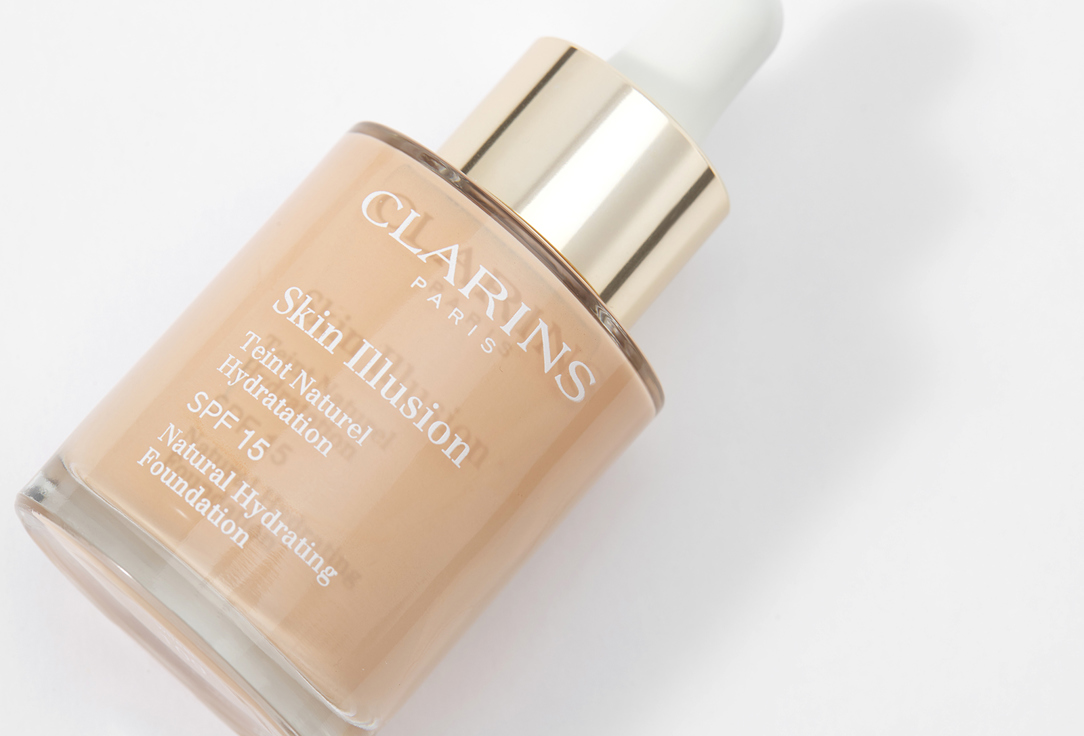 Clarins Liquid Hydrating Foundation SPF 15 Skin Illusion