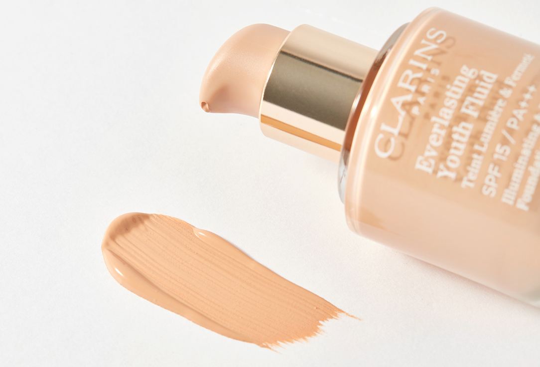 Clarins Fluid Foundation SPF 15 PA+++ Everlasting Youth Fluid 107, Beige 30 ml Clarins Fluid Foundation SPF 15 PA+++ Everlasting Youth Fluid
