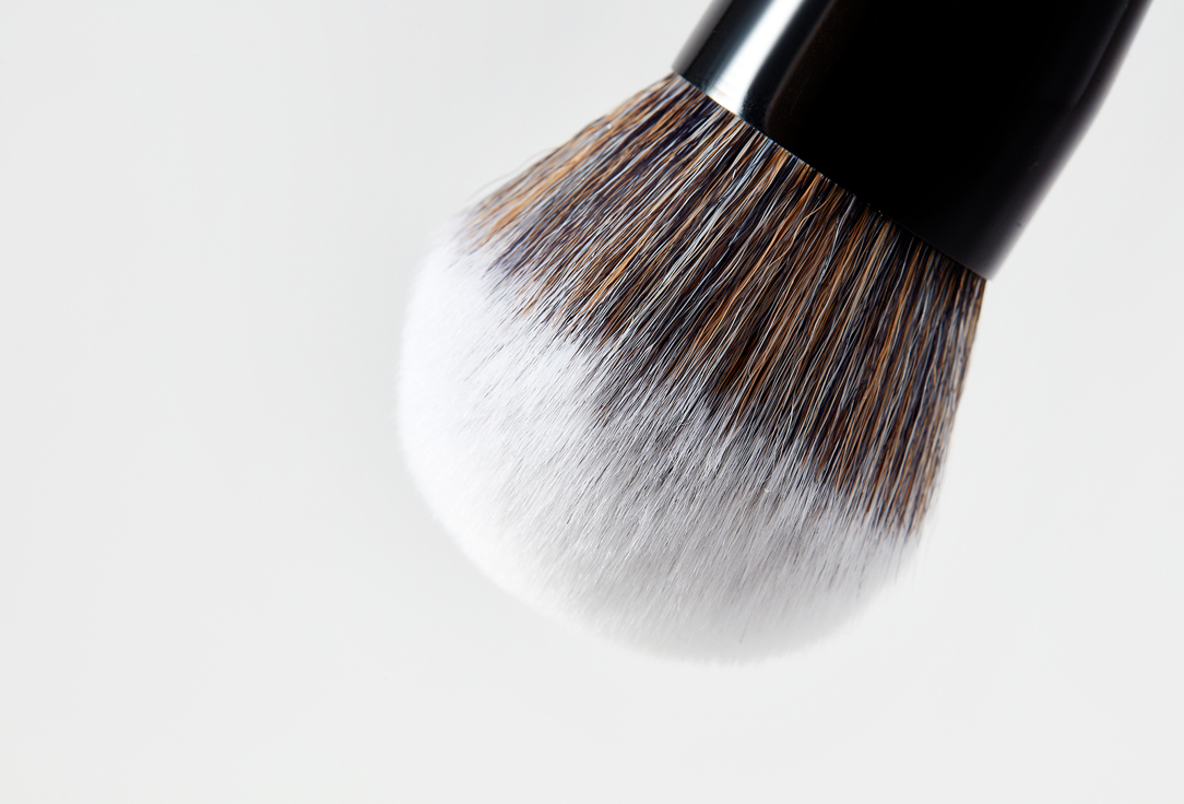 Sisley Powder & Blush Brush Powder brush