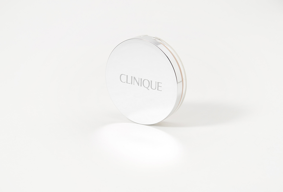 Clinique Пудра компактная для лица Stay Matte Sheer Pressed Powder Oil-Free