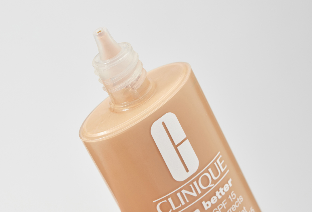 Clinique Brightening Liquid Foundation SPF15 Even Better