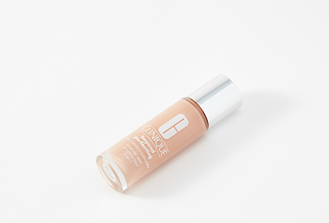 Clinique Long-Lasting Matte foundation & concealer 2-in-1 Beyond Perfecting