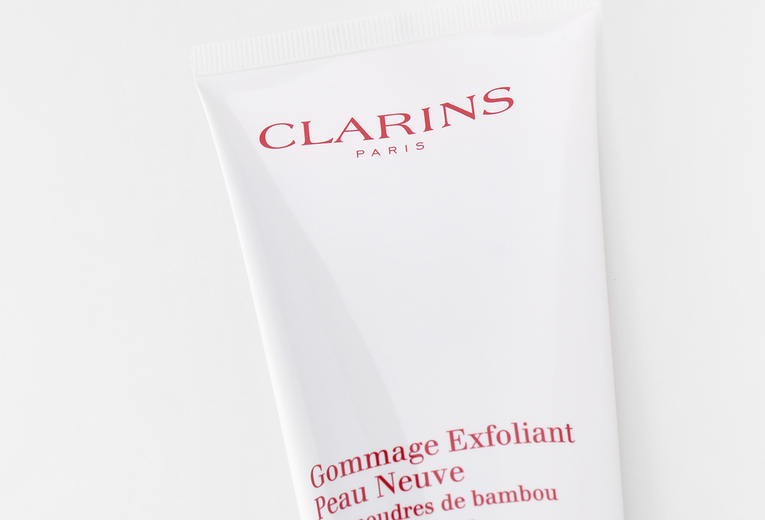 Clarins Smoothing body scrub with Bamboo powder Exfoliating Body Scrub