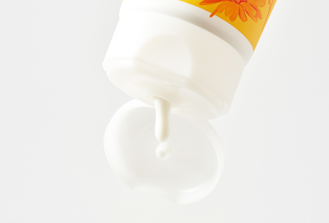 Weleda Gentle Shampoo & Body Wash 2-in-1 Baby Calendula 200 ml Weleda Gentle Shampoo & Body Wash 2-in-1 Baby Calendula