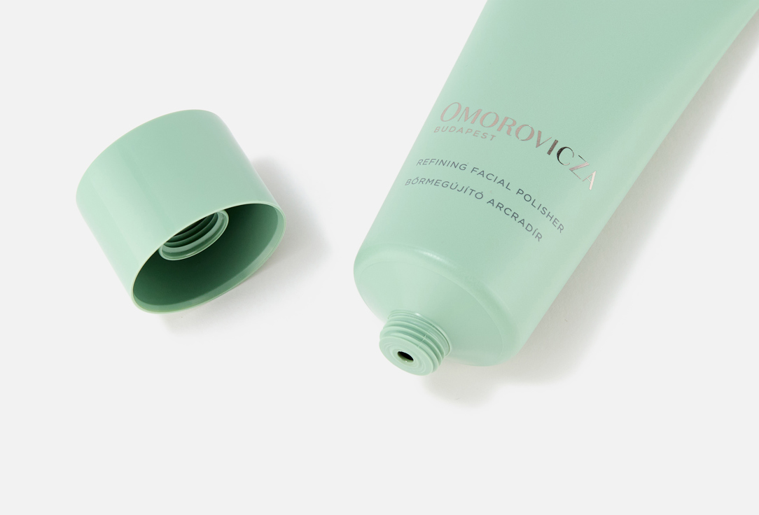 Omorovicza Energizing Exfoliating Treatment Refining Facial Polisher