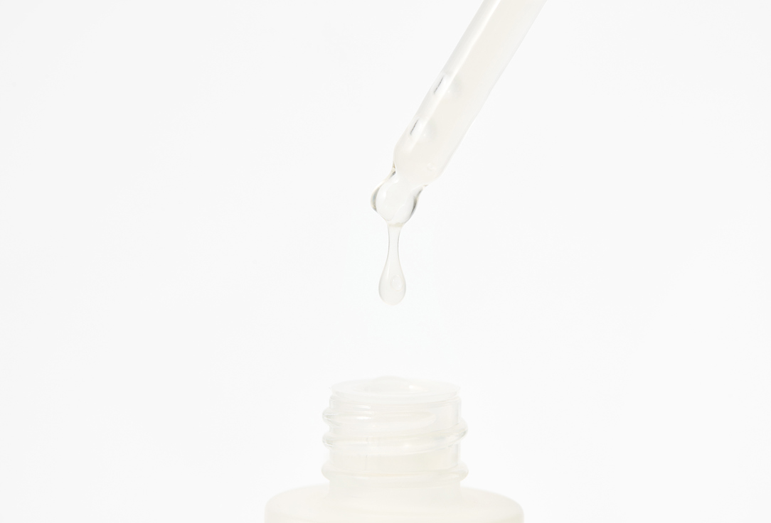 Omorovicza Radiance Renewal Exfoliating Serum Acid fix