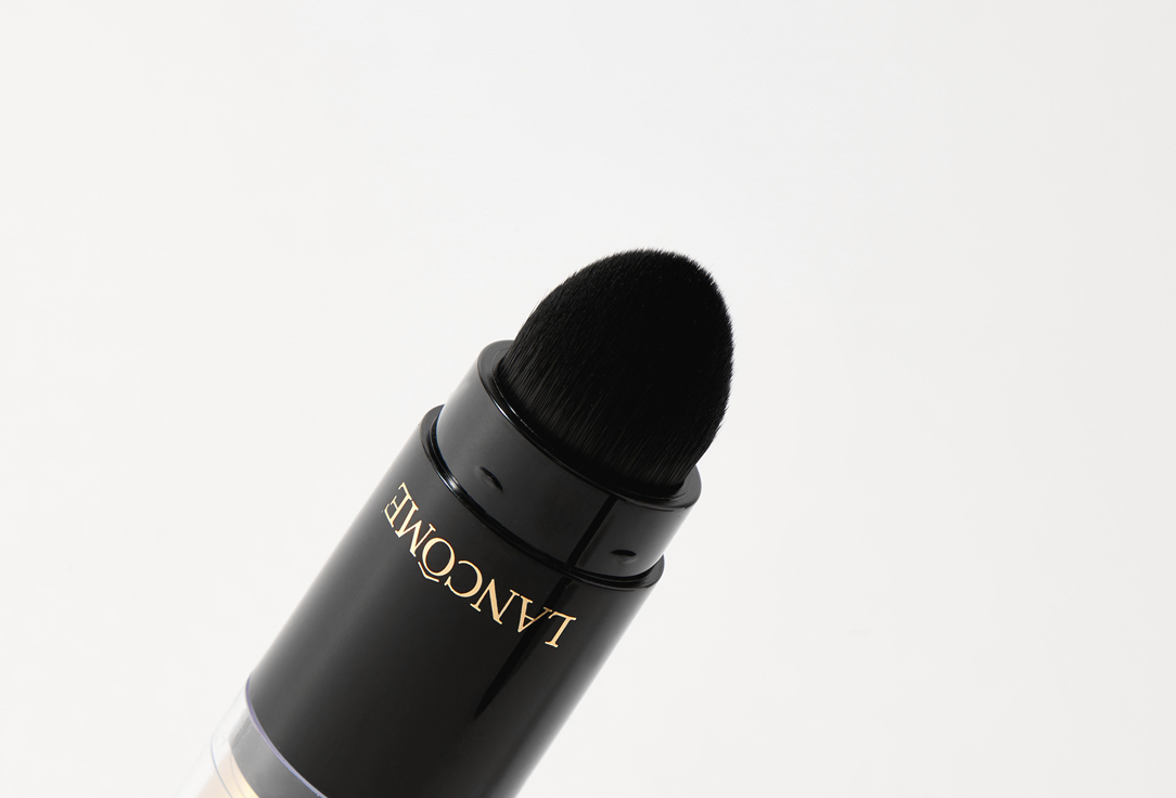 Lancôme Тональная основа для лица в стике с кистью-кабуки Teint idole ultra wear 06, Beige cannelle 9 мл Lancôme Тональная основа для лица в стике с кистью-кабуки Teint idole ultra wear