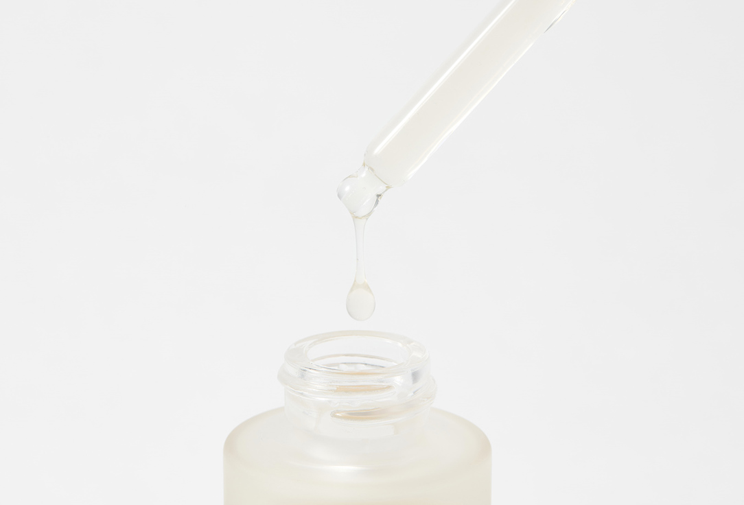 Dr. Barbara Sturm brightening serum for oily and problematic skin Clarifying
