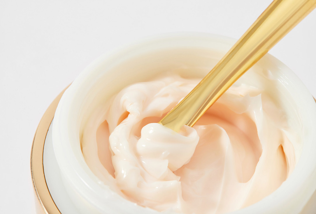 Estée Lauder Anti aging face cream Re-Nutriv Ultimate Lift