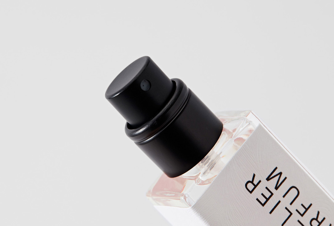 L'atelier parfum Eau de parfum COEUR DE PÉTALES 15 ml L'atelier parfum Eau de parfum COEUR DE PÉTALES