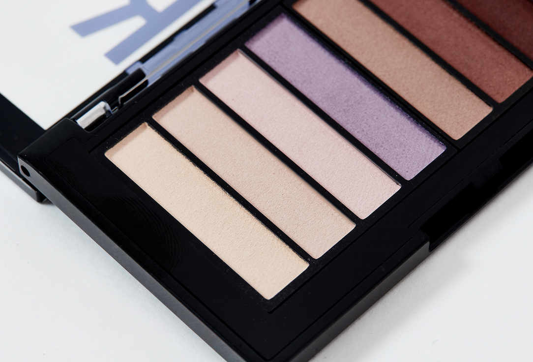 Revlon Eyeshadow Palette Colorstay looks book