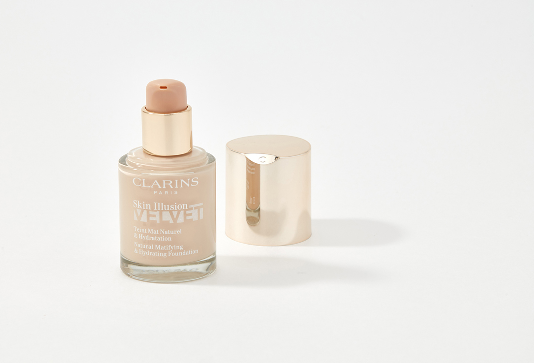 Clarins Lightweight Mattifying Foundation Skin Illusion Velvet