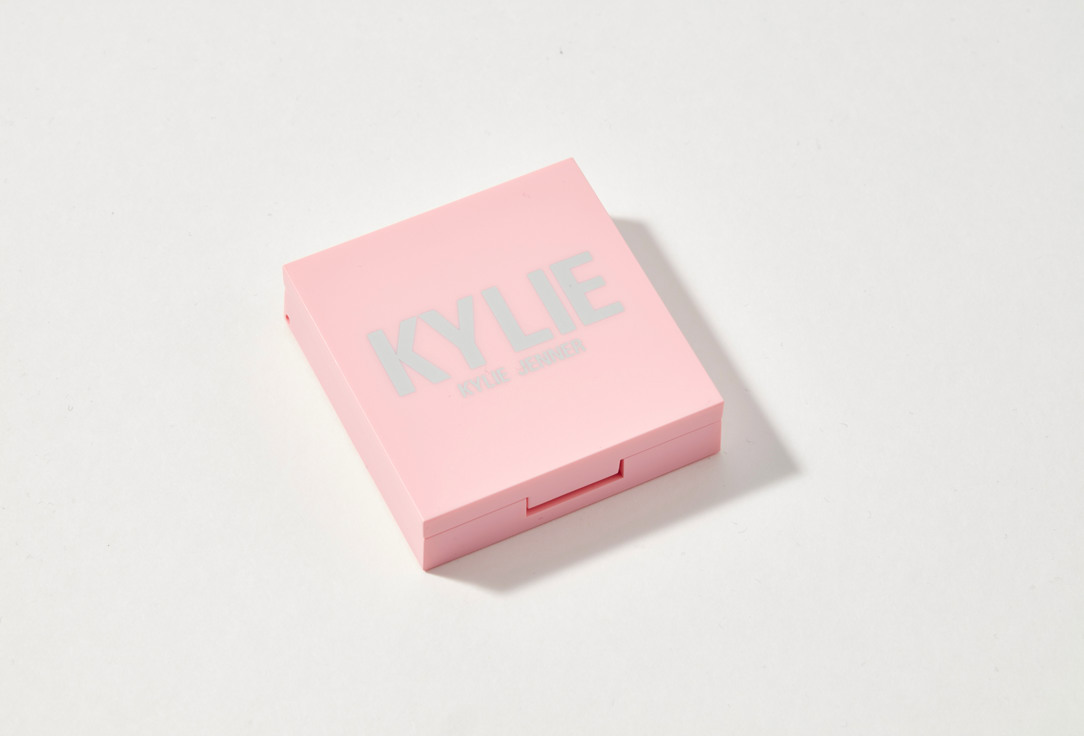 Kylie Cosmetics Matte Bronzer Pressed Bronzing Powder