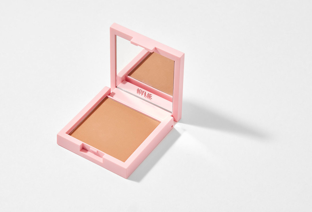 Kylie Cosmetics Matte Bronzer Pressed Bronzing Powder