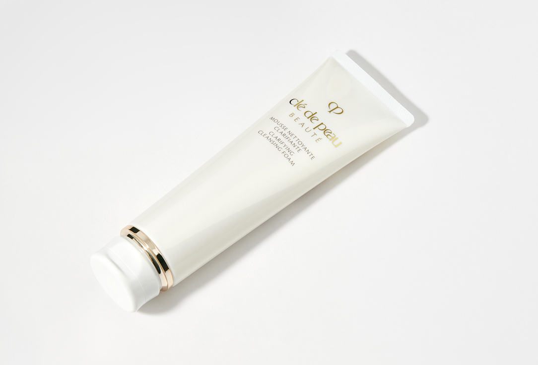 Clé de Peau Beauté Moisturizing Face Cleanser Clarifying Cleansing Foam