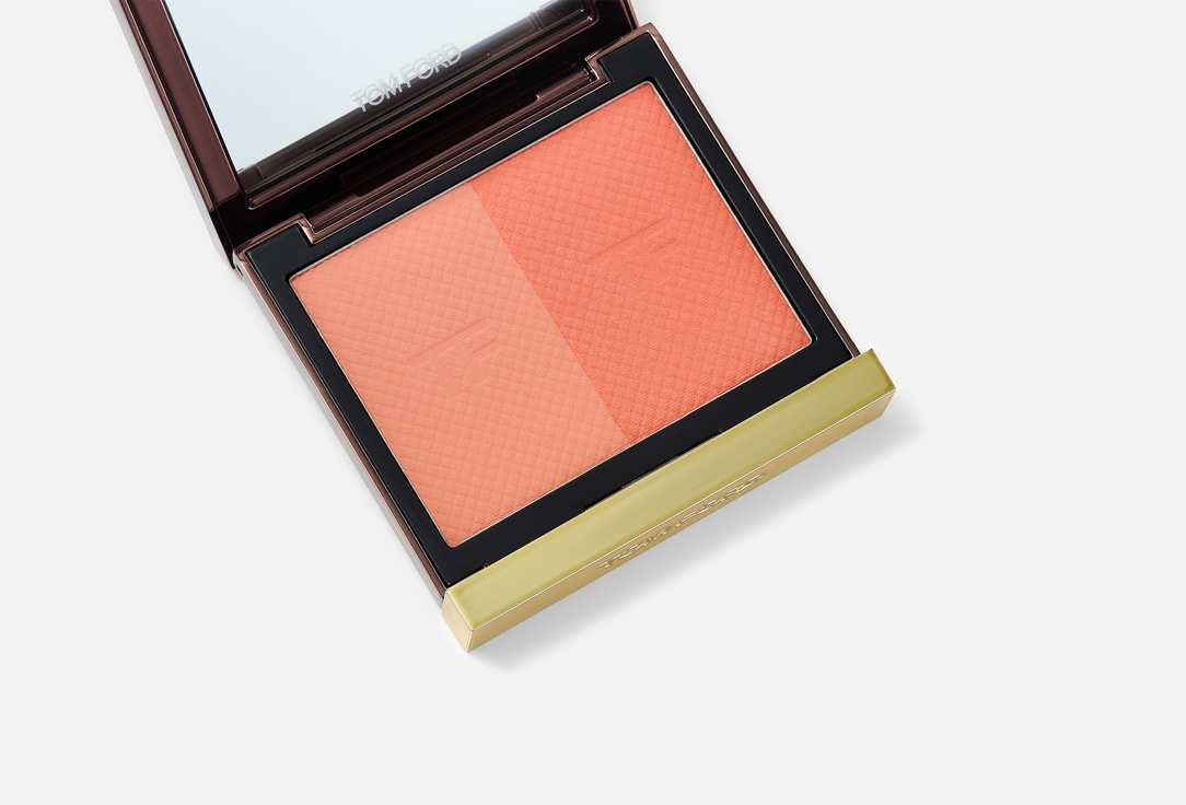 Tom Ford Powdery blush duo Shade and illuminate