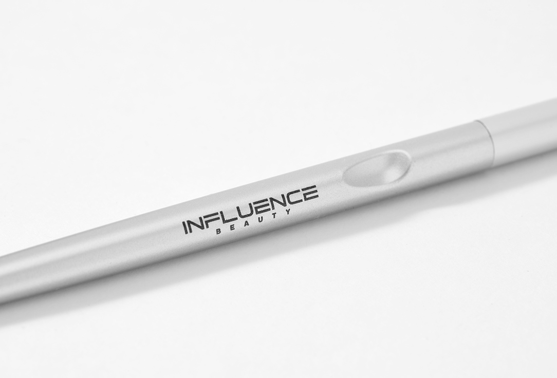 INFLUENCE beauty Precise Eyeshadow Brush E/PB-06R