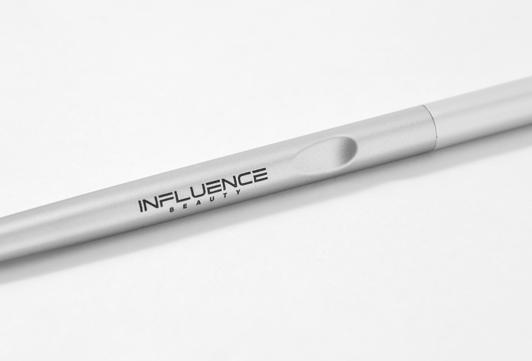 INFLUENCE beauty Duofibra Blending Brush DB-09R