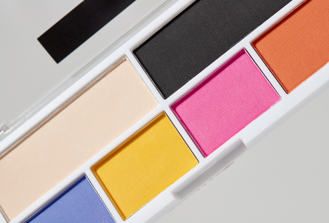 RELOVE REVOLUTION Eye Shadow Palette Relove Color Play