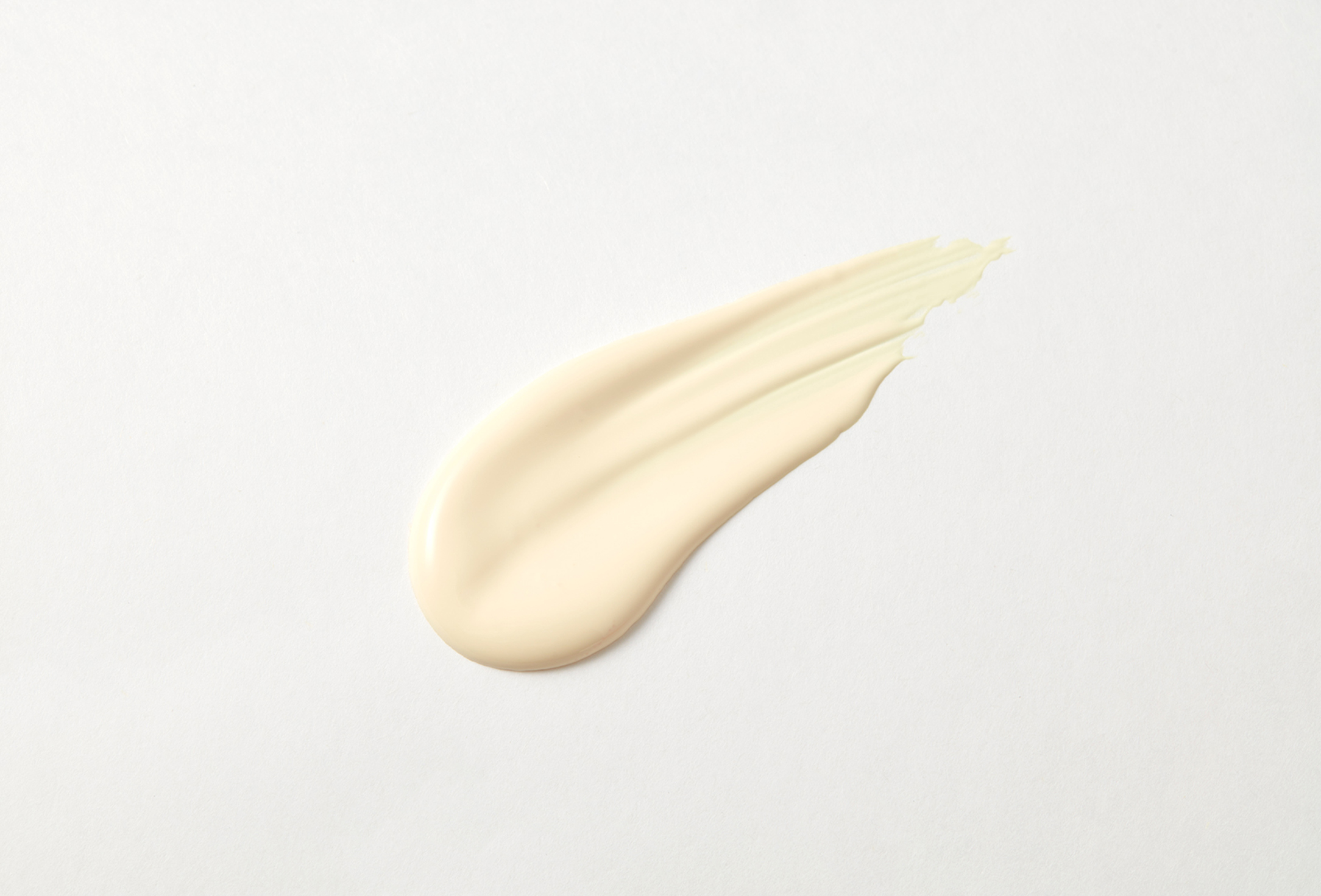 EAU THERMALE AVENE Moisturizing Sunscreen SPF50+ Intense Protect