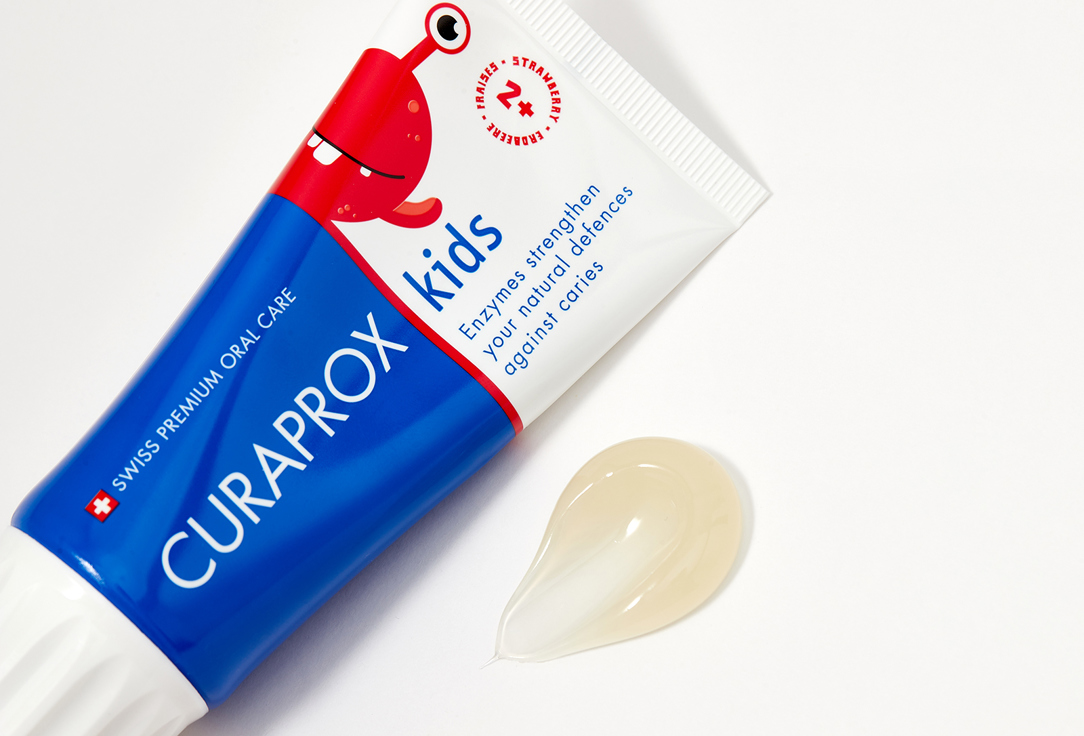Curaprox Kids toothpaste strawberry Kids 60 ml Curaprox Kids toothpaste strawberry Kids