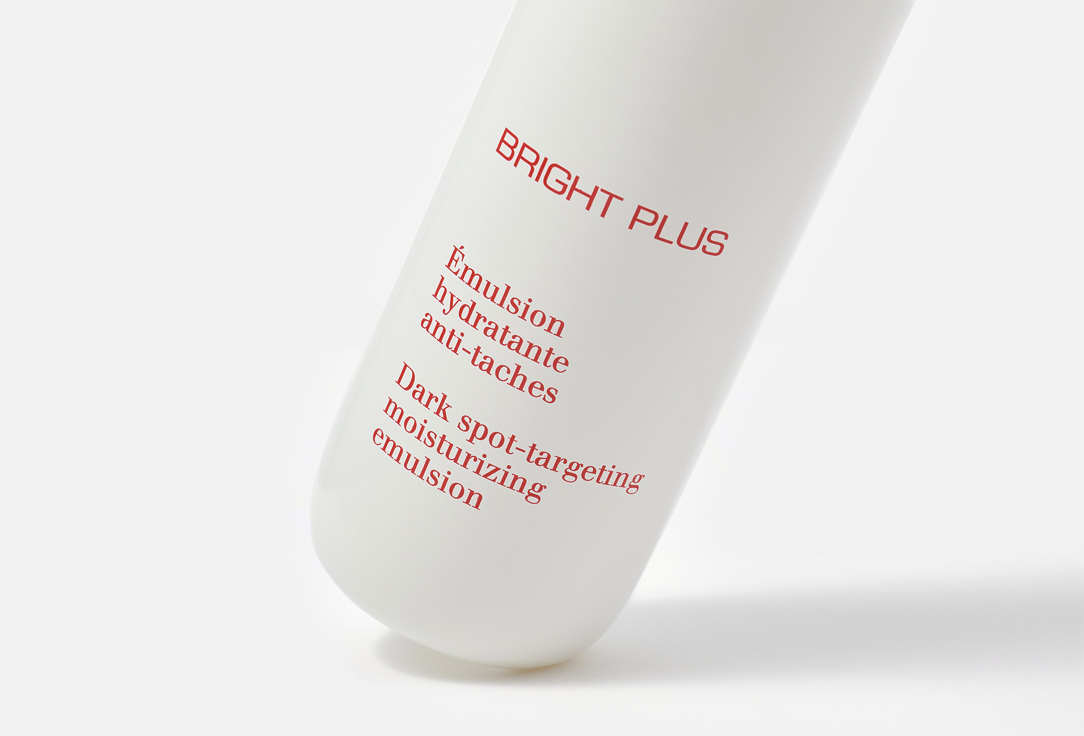 Clarins Dark spot-targeting moisturizing face emulsion Bright Plus