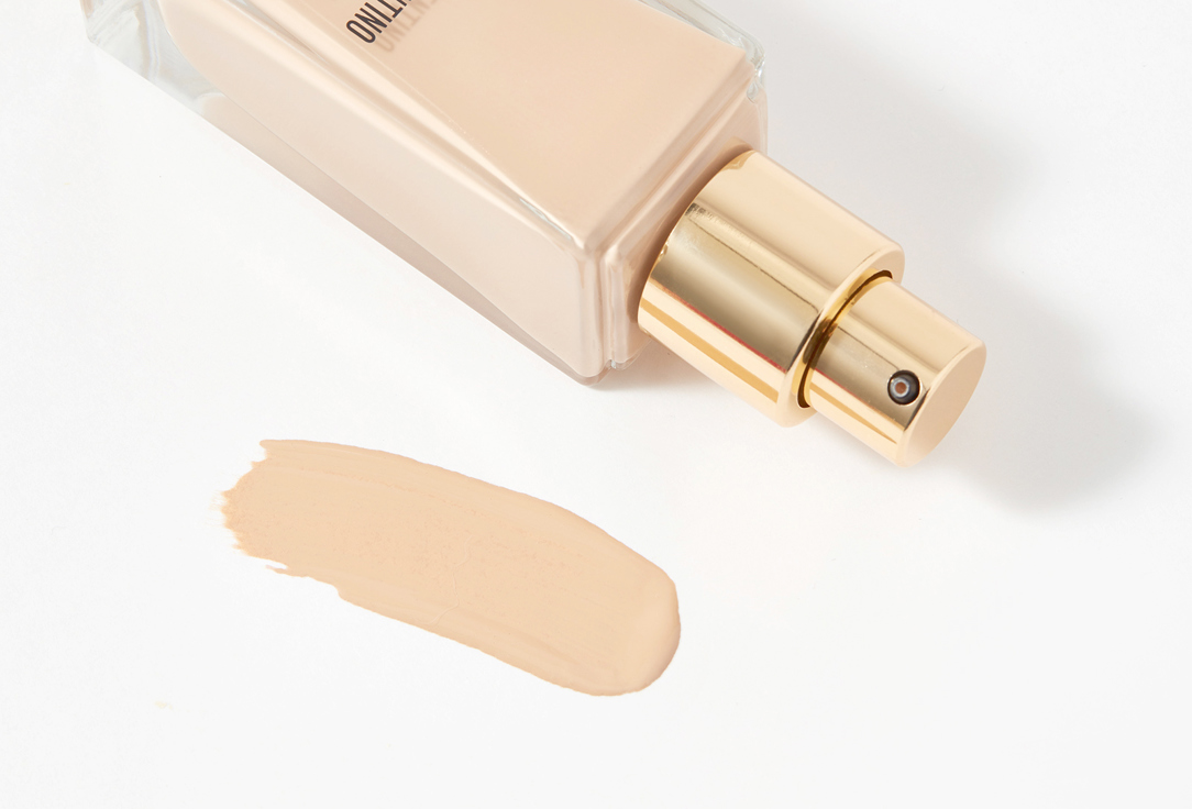 Valentino Semi-matte, long-lasting liquid foundation SPF 25 Very Valentino Medium rosa 2 (cool) 25 ml Valentino Semi-matte, long-lasting liquid foundation SPF 25 Very Valentino