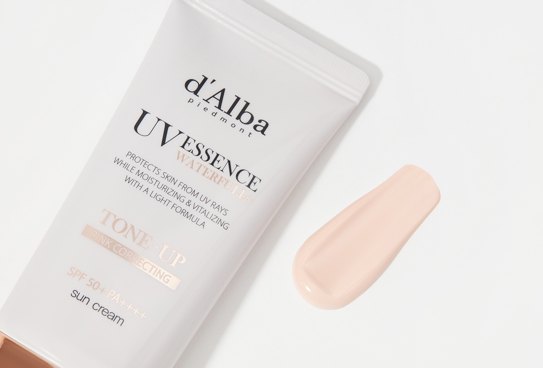 d'Alba Brightening Sunscreen SPF 50+ PA++++ Waterfull Tone-Up