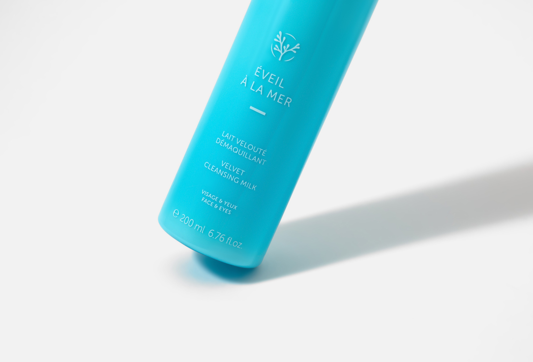 Thalgo face cleanser Eveil a la Mer Velvet Cleansing Milk
