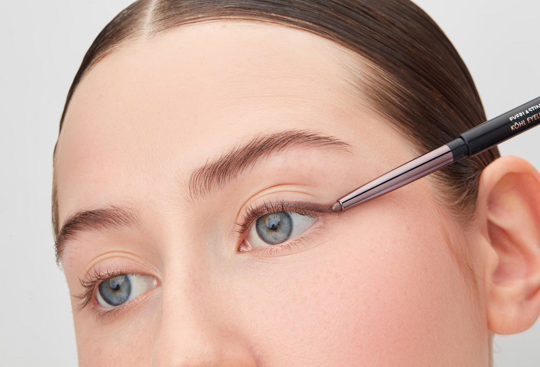 ELIAN RUSSIA Waterproof Gel Eye Pencil Everlasting