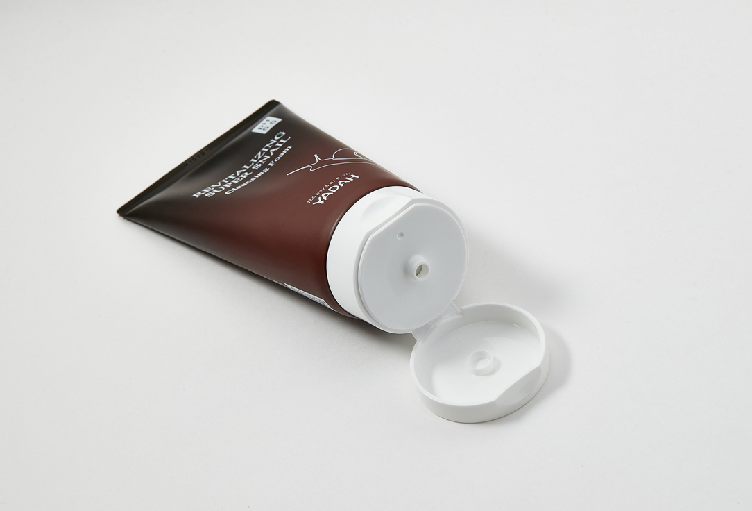 Yadah Facial foam Revitalizing super snail