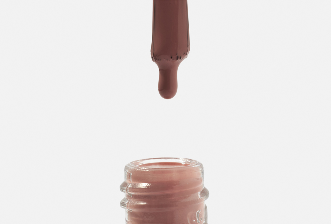 essence Glossy, fast-drying gel-effect nail polish Gel Nail Colour