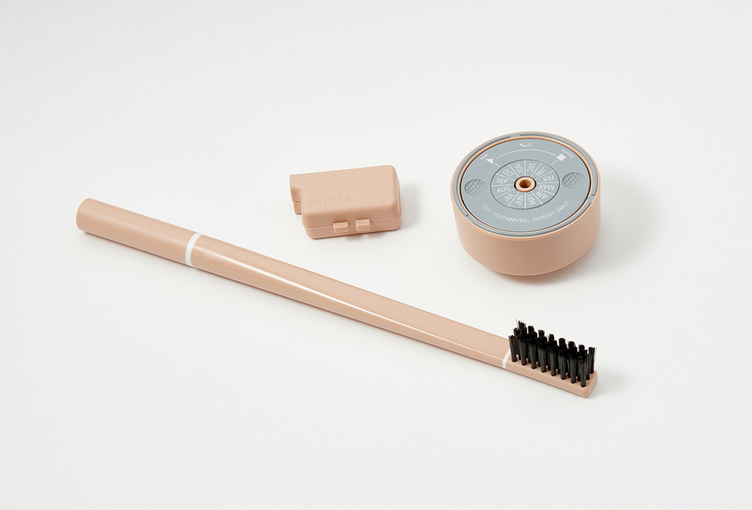PIUMA Зубная щетка средней жесткости с подставкой NUDE ROSE 1 шт PIUMA Зубная щетка средней жесткости с подставкой NUDE ROSE