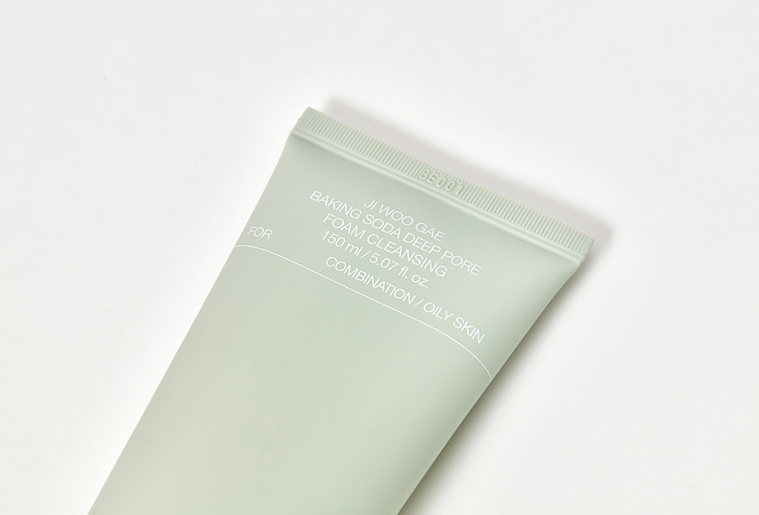 Celimax Face Cleansing Foam Ji woo gae baking soda deep pore