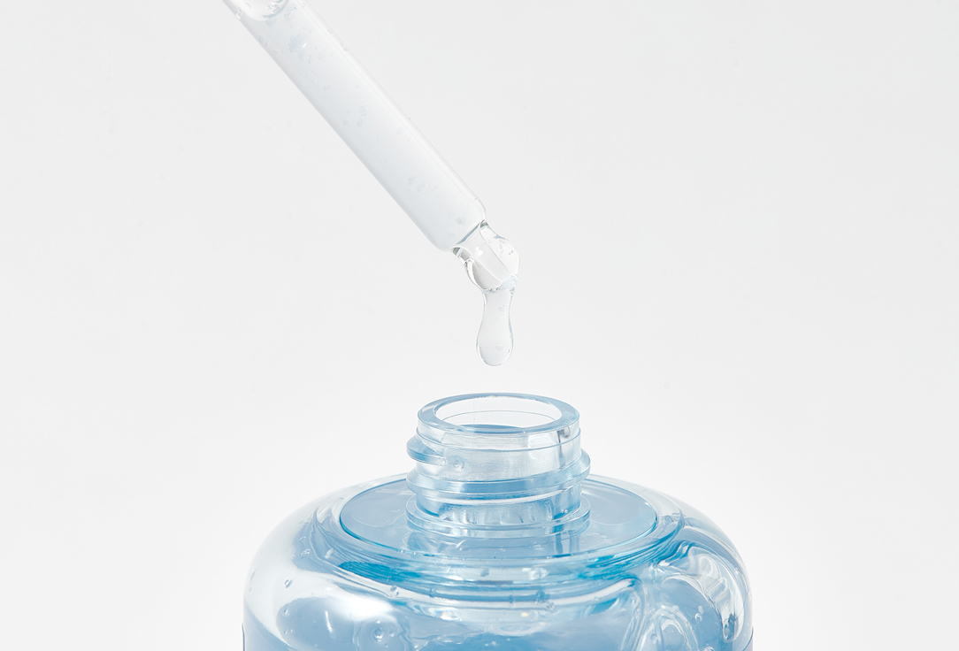 SUR.MEDIC+ Soothing Ampoule Face Serum with Azulene and Peptides Azulene soothing