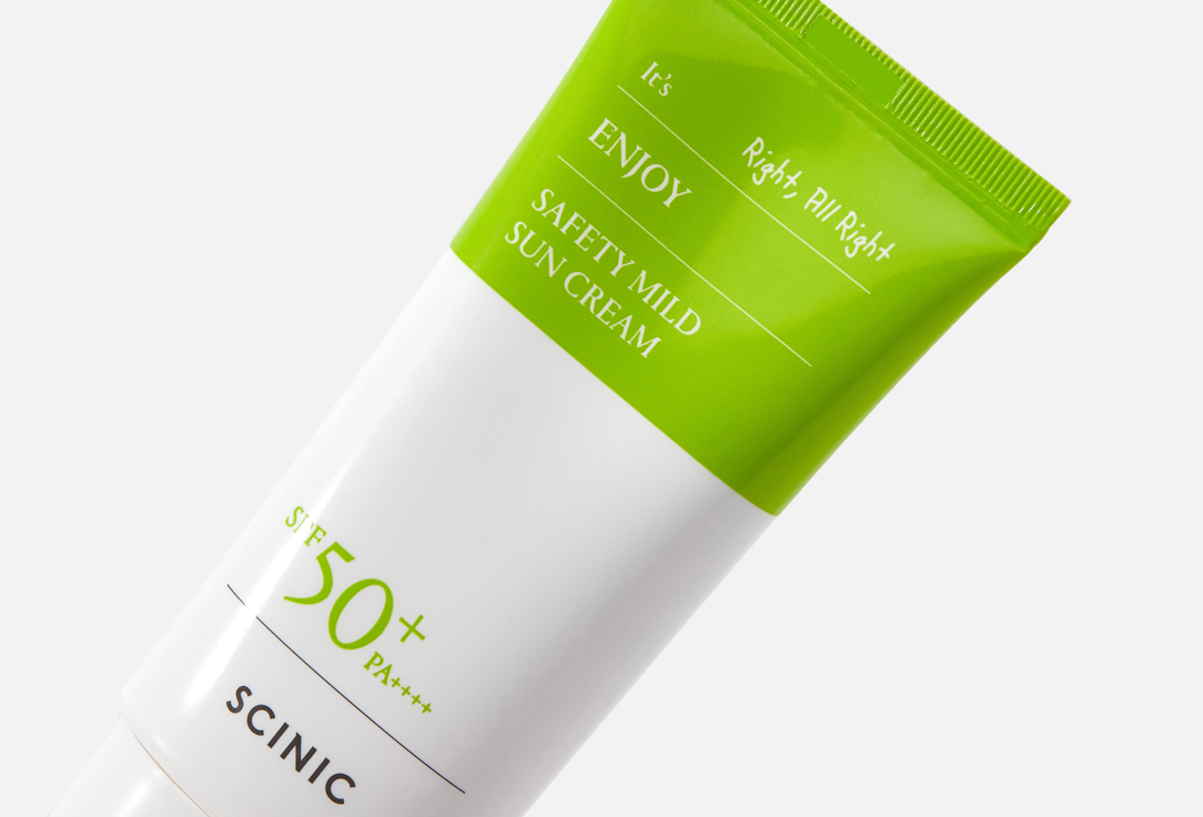 SCINIC High protection moisturizing face sun cream SPF 50+ PA++++ ENJOY SAFETY MILD SUN CREAM