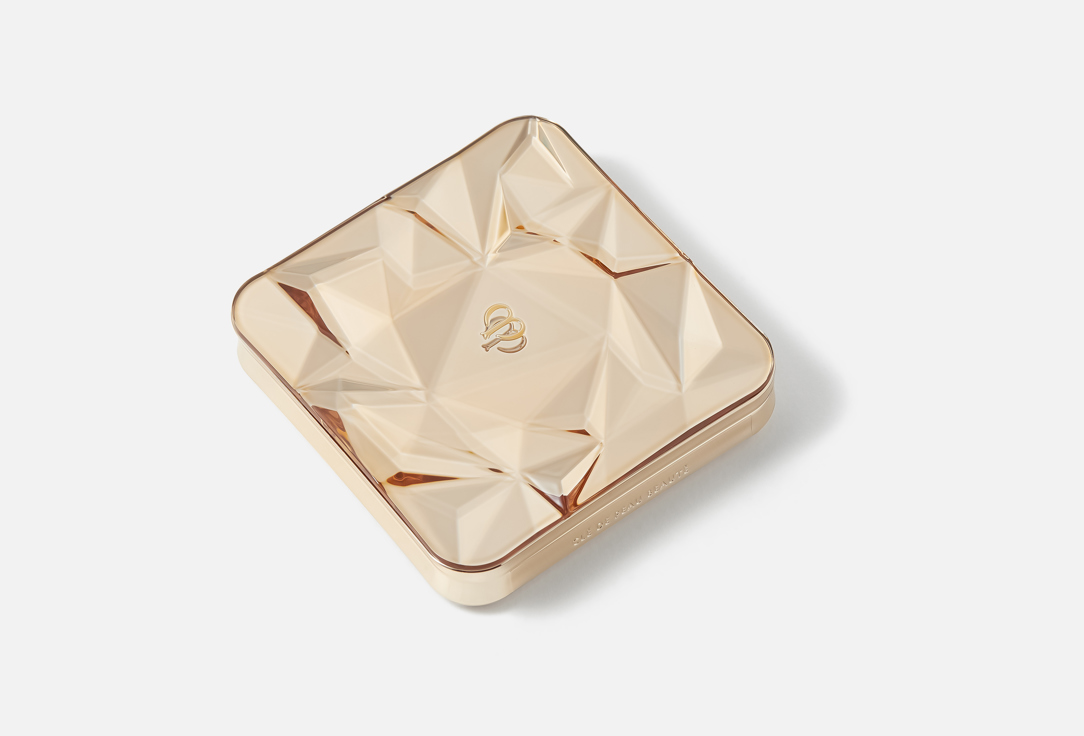 Clé de Peau Beauté Silky-smooth powder highlighter Luminizing Face Enhancer