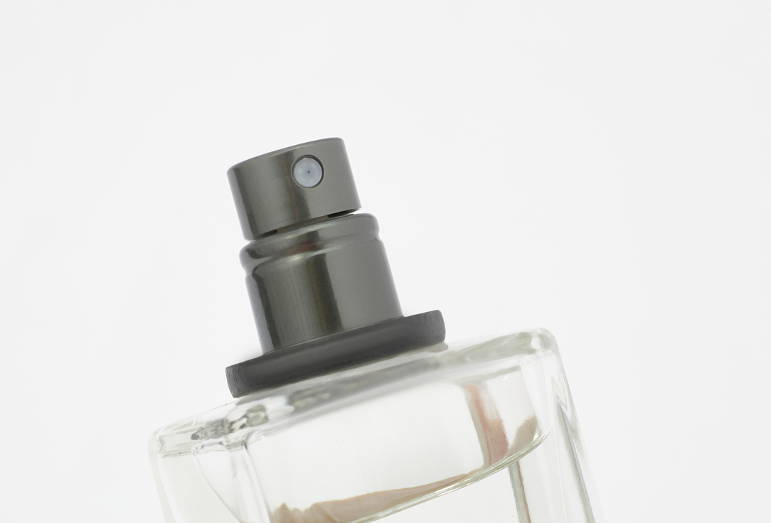 بنانا ريبابليك ماء عطر بيور وايت