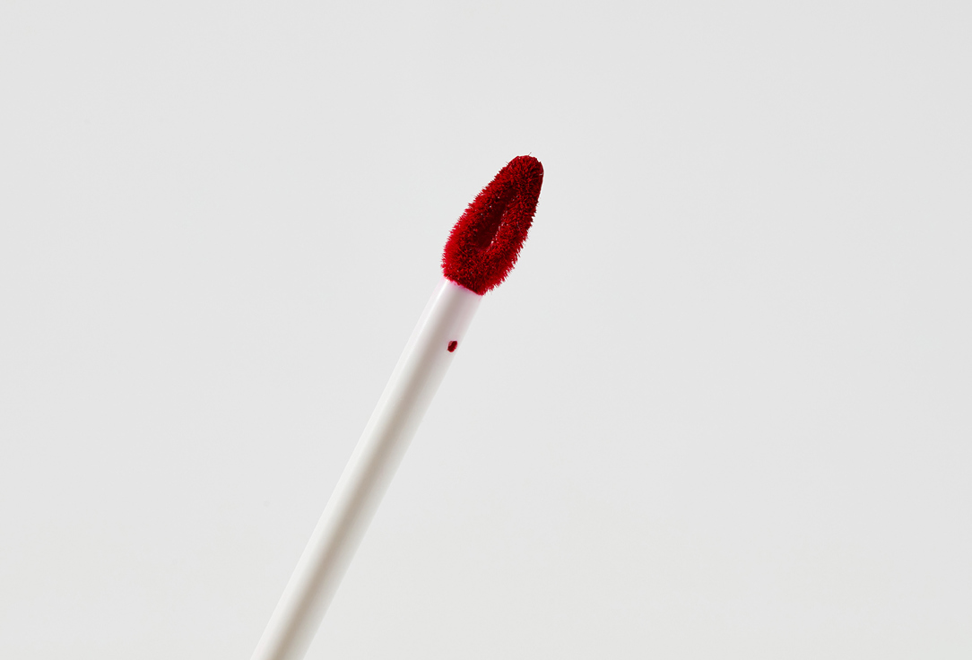 ALIX AVIEN Стойкая бархатная помада для губ Matte Liquid Lipstick 521, Wild red 3 мл ALIX AVIEN Стойкая бархатная помада для губ Matte Liquid Lipstick