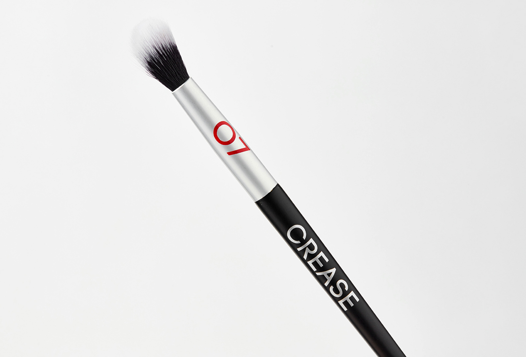 Pastel Cosmetics Crease Brush Profashion 07