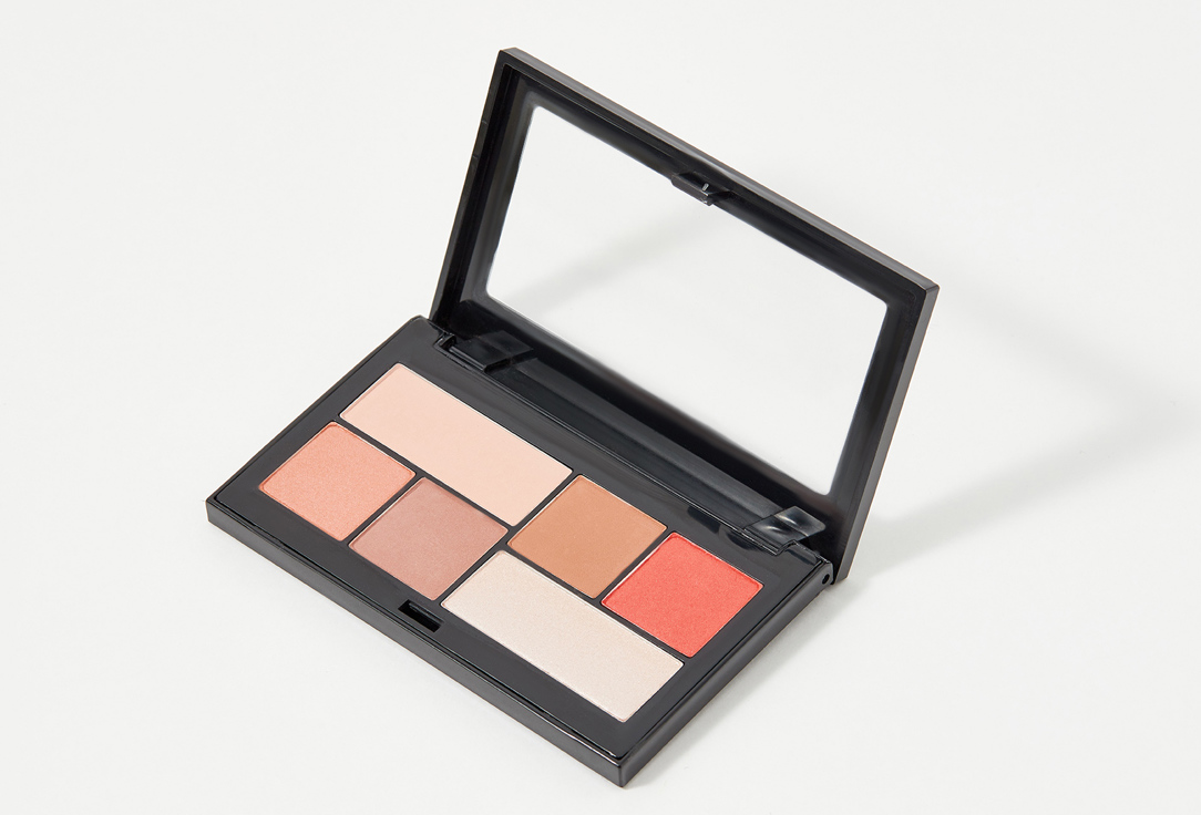 Pastel Cosmetics Shimmery Eyeshadow Palette So In Love
