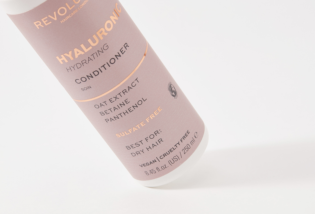 Revolution Haircare Moisturizing & Smoothing Conditioner Hyaluronic 250 ml Revolution Haircare Moisturizing & Smoothing Conditioner Hyaluronic