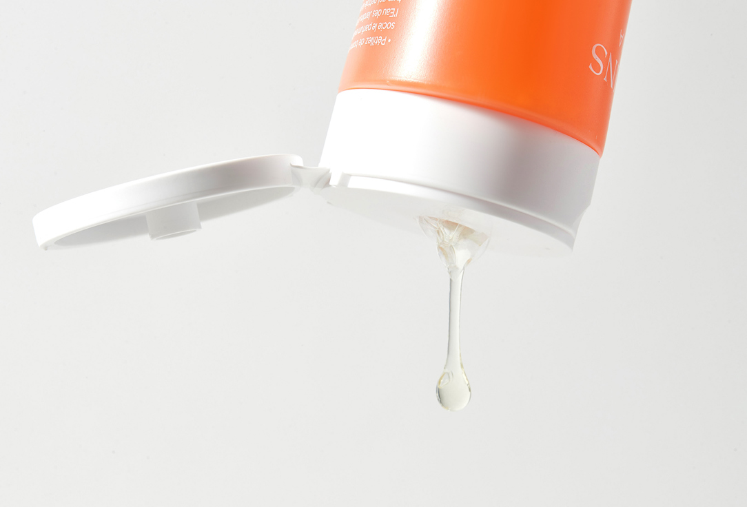 Clarins Moisturizing shower gel Eau des Jardins