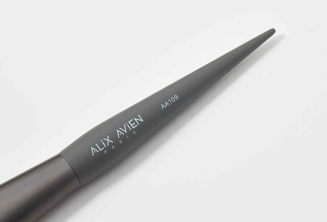 ALIX AVIEN Makeup Brush Contour Brush