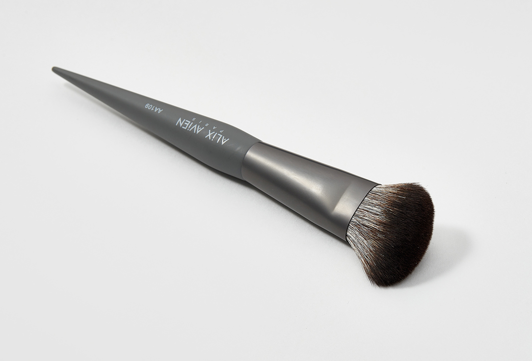 ALIX AVIEN Makeup Brush Contour Brush