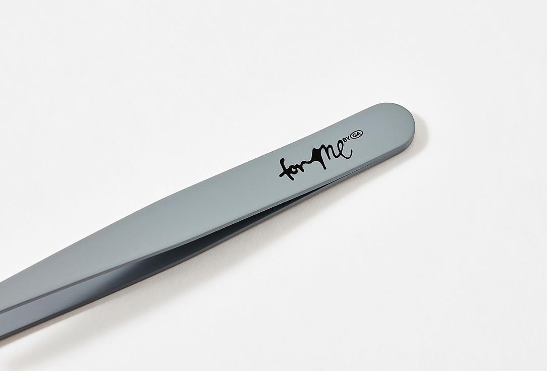 For me by gold apple Slant tweezer Tweezer