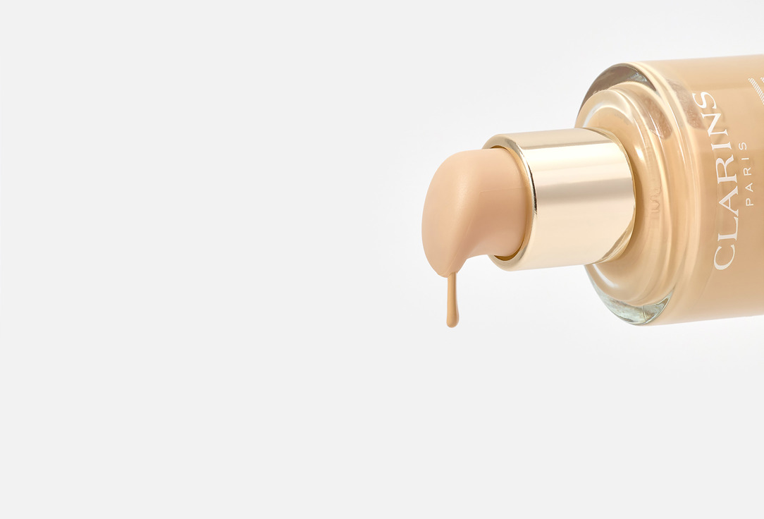 Clarins Lightweight Mattifying Foundation Skin Illusion Velvet