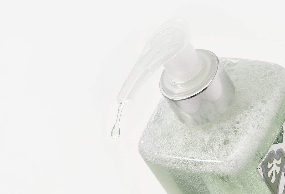 Rose et Marius Liquid soap for hands and body Une nuit d’été sous les figuiers 315 ml Rose et Marius Liquid soap for hands and body Une nuit d’été sous les figuiers
