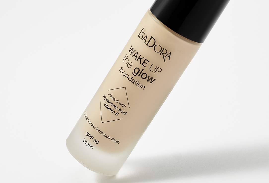 IsaDora Nourishing foundation spf50 The wake up the glow 1C, Cool 30 ml IsaDora Nourishing foundation spf50 The wake up the glow